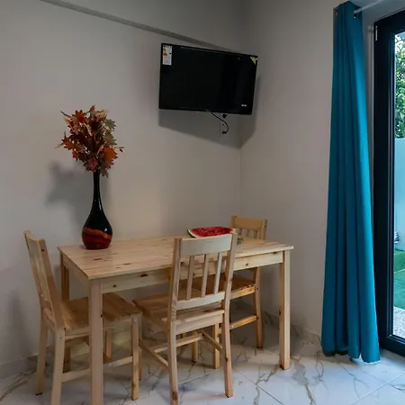 Pomegranate 3* Каламата