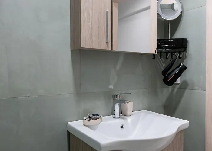 Pomegranate 3* 卡拉马塔