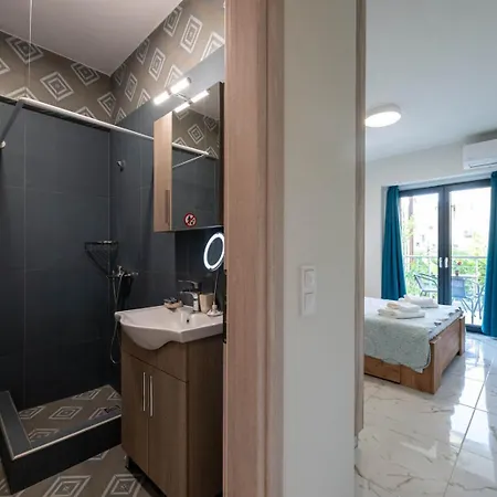 Pomegranate Aparthotel