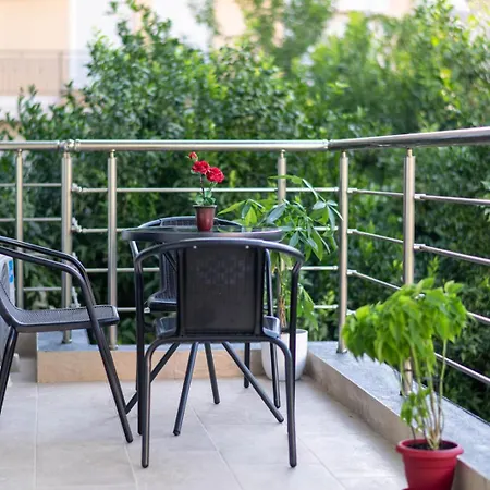 Pomegranate Aparthotel