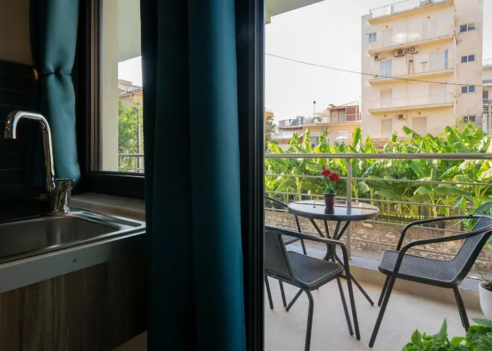 Pomegranate 3* Kalamata