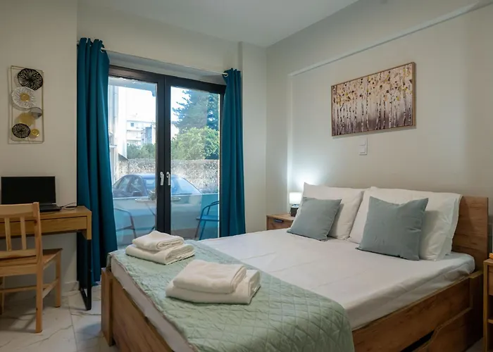 Pomegranate Appart hôtel 3*